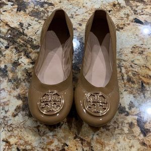 Tory Burch Minnie flats. Size 5